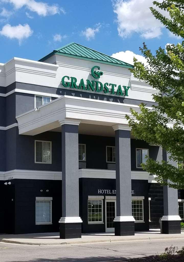 Grandstay Apple Valley Exterior foto